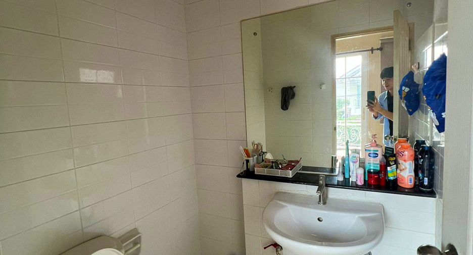 Haus zum Kauf mit 3 Zimmer in Mueang Nonthaburi, Nonthaburi