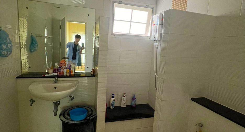 Haus zum Kauf mit 3 Zimmer in Mueang Nonthaburi, Nonthaburi