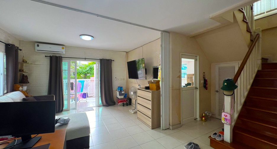 Haus zum Kauf mit 3 Zimmer in Mueang Nonthaburi, Nonthaburi