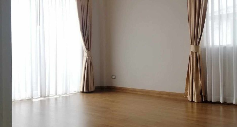 Haus zum Kauf mit 4 Zimmer in Bang Yai, Nonthaburi