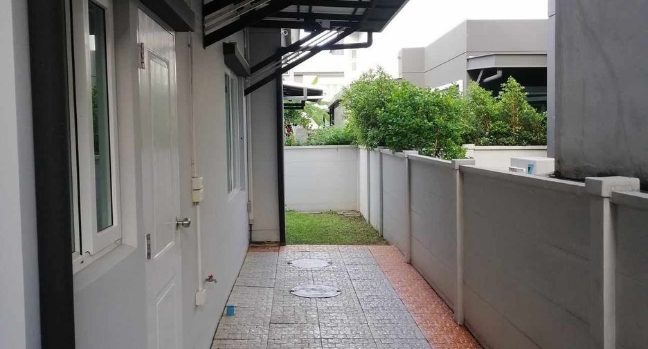 Haus zum Kauf mit 4 Zimmer in Bang Yai, Nonthaburi