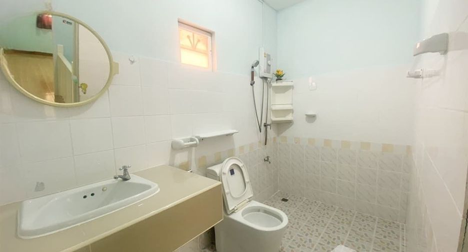 For sale 3 bedrooms townhouse in Bang Bua Thong, Nonthaburi