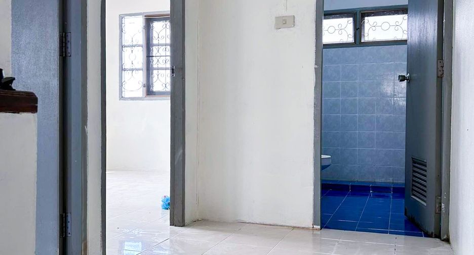 For sale 2 bedrooms townhouse in Bang Bua Thong, Nonthaburi