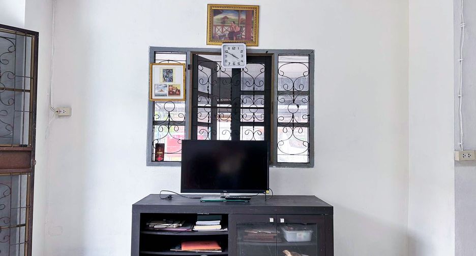 For sale 2 bedrooms townhouse in Bang Bua Thong, Nonthaburi
