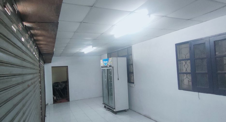 For sale 2 bedrooms townhouse in Bang Bua Thong, Nonthaburi