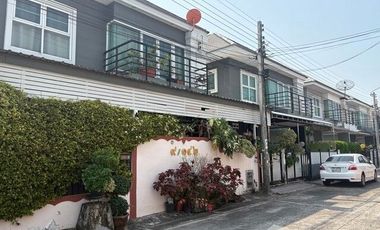 Haus zum Kauf mit 3 Zimmer in Bang Yai, Nonthaburi