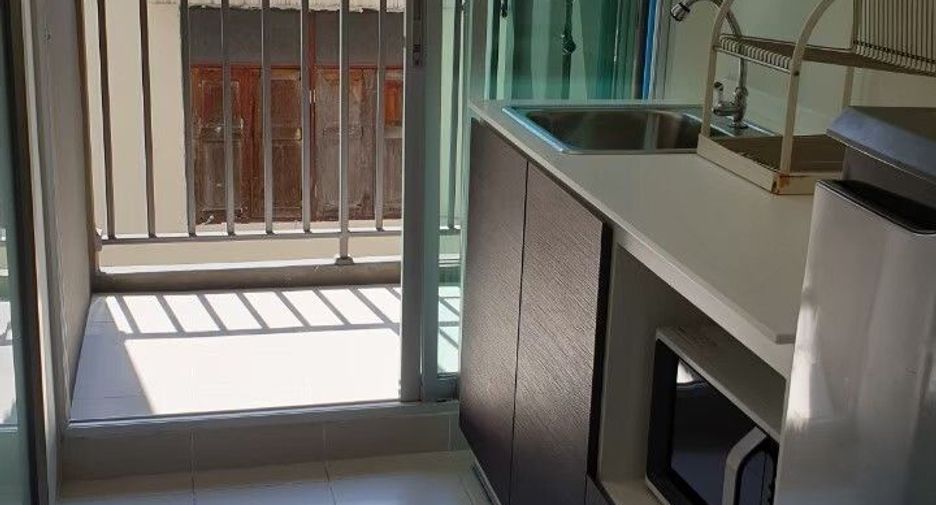 Wohnung zum Kauf mit 1 Zimmer in Phasi Charoen, Bangkok
