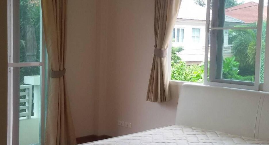 For sale 3 bedrooms house in Bang Bua Thong, Nonthaburi