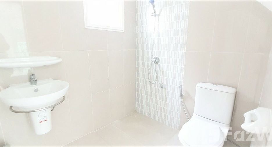 For sale 3 bedrooms house in Mueang Pathum Thani, Pathum Thani
