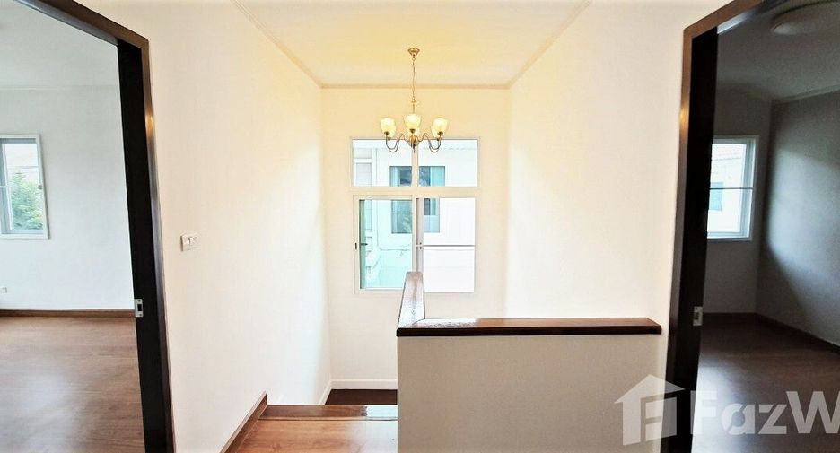 For sale 3 bedrooms house in Mueang Pathum Thani, Pathum Thani