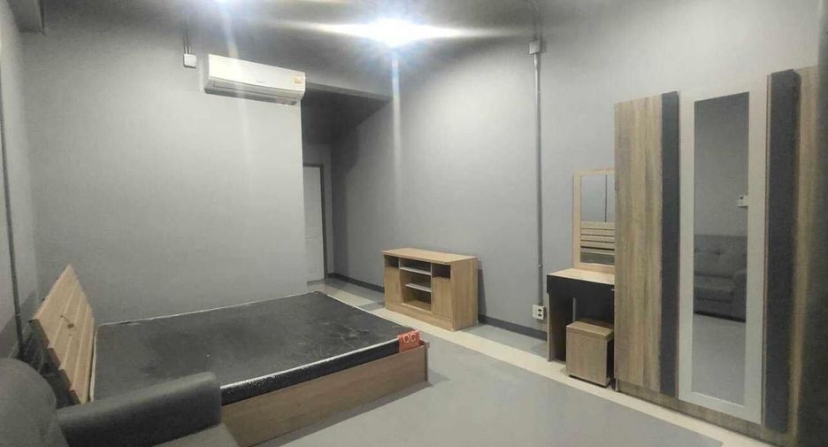 For sale 28 ベッドルーム apartment in Pak Kret, Nonthaburi