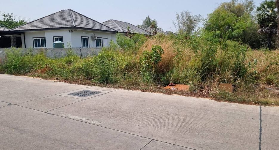À vendre terrain à Mueang Chon Buri, Chonburi