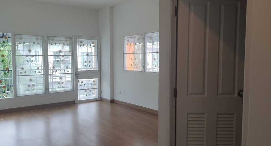Haus zum Kauf mit 3 Zimmer in Bang Yai, Nonthaburi