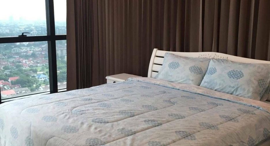 For sale 3 bedrooms condo in Pak Kret, Nonthaburi