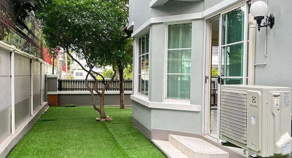 For rent 3 bedrooms house in Mueang Nonthaburi, Nonthaburi