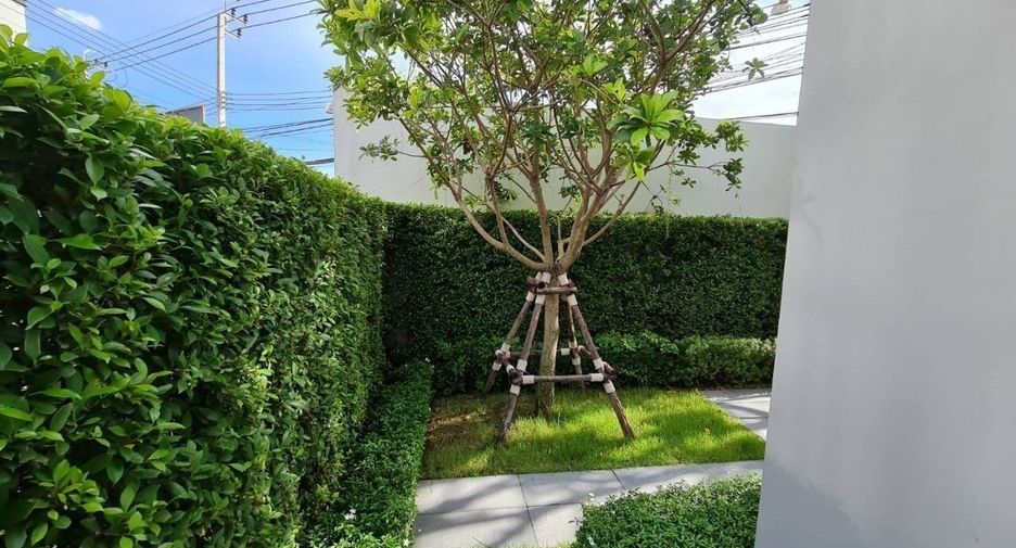 À vendre 4 chambres maison à Mueang Nonthaburi, Nonthaburi