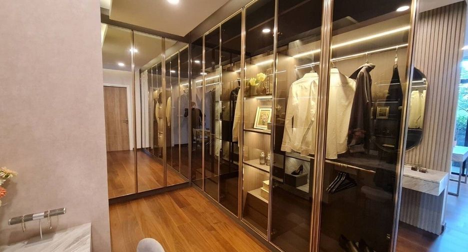 À vendre 4 chambres maison à Mueang Nonthaburi, Nonthaburi