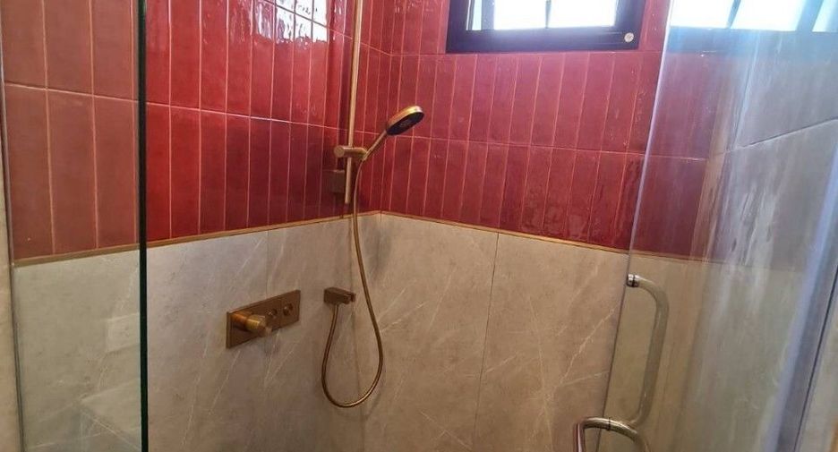 À vendre 4 chambres maison à Mueang Nonthaburi, Nonthaburi
