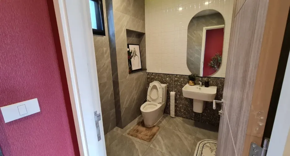 Casa en venta de 4 habitaciones en Mueang Nonthaburi, Nonthaburi