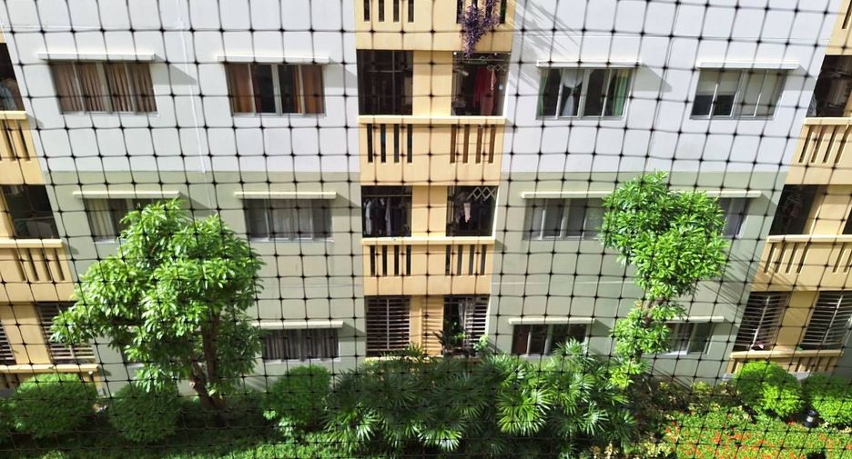For sale 1 bed condo in Mueang Nonthaburi, Nonthaburi