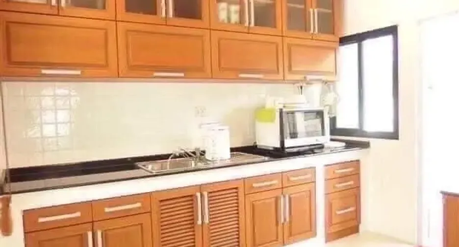 Haus zum Kauf mit 4 Zimmer in Bang Kruai, Nonthaburi