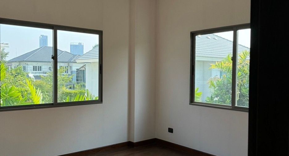 À vendre 4 chambres maison à Mueang Nonthaburi, Nonthaburi