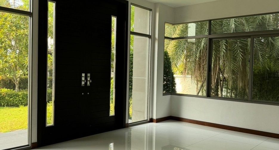 À vendre 4 chambres maison à Mueang Nonthaburi, Nonthaburi