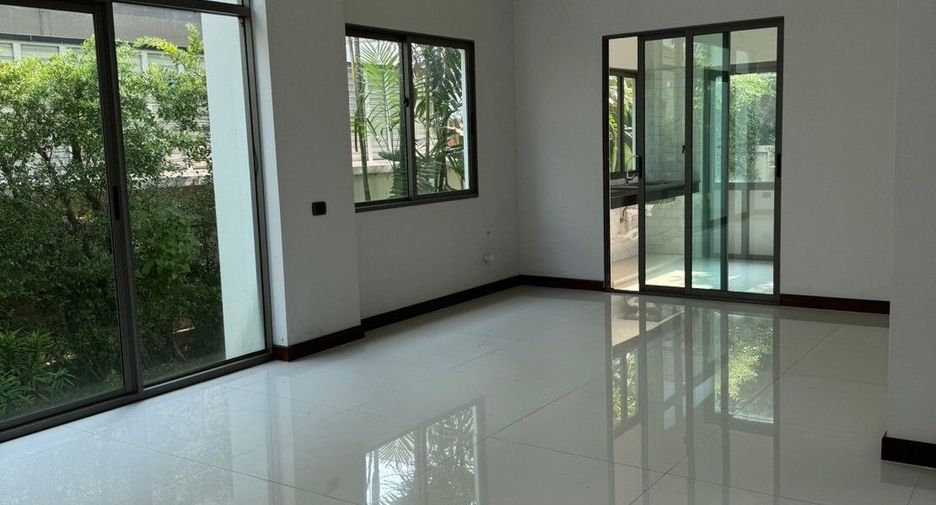 À vendre 4 chambres maison à Mueang Nonthaburi, Nonthaburi