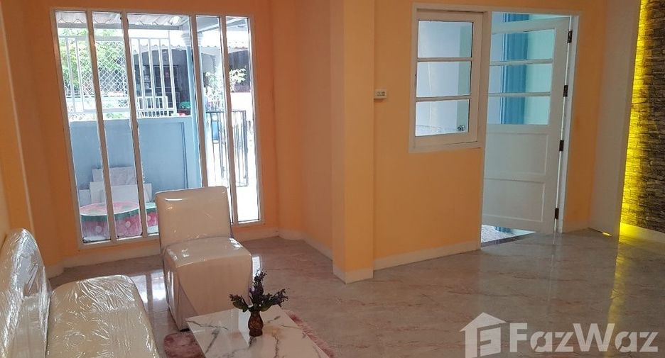À vendre 3 chambres maison de ville à Mueang Nonthaburi, Nonthaburi