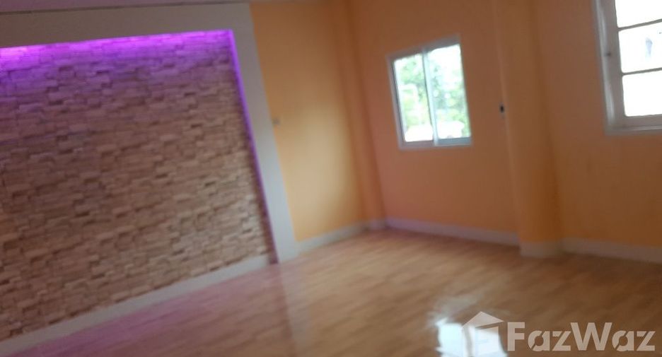 À vendre 3 chambres maison de ville à Mueang Nonthaburi, Nonthaburi