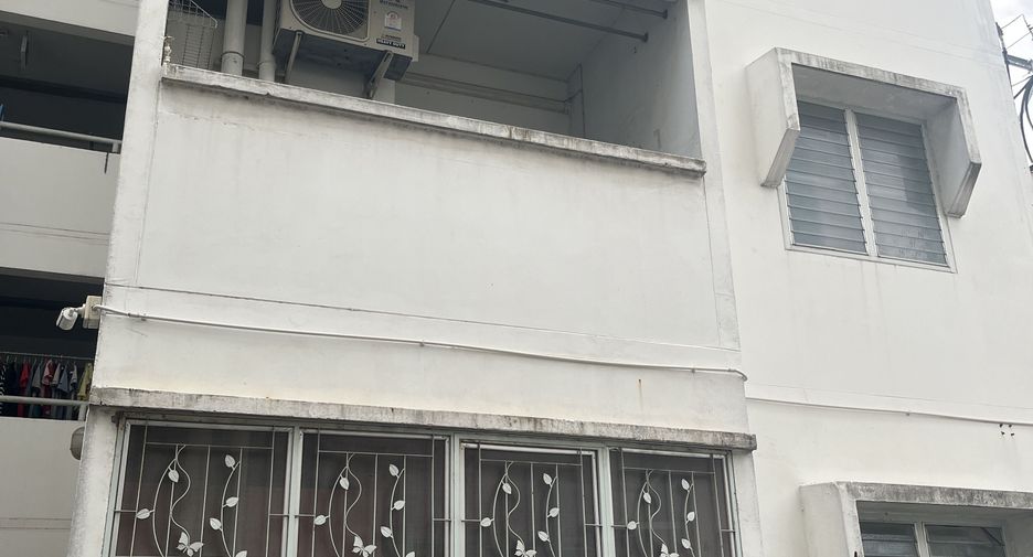 For sale 1 bed condo in Pak Kret, Nonthaburi