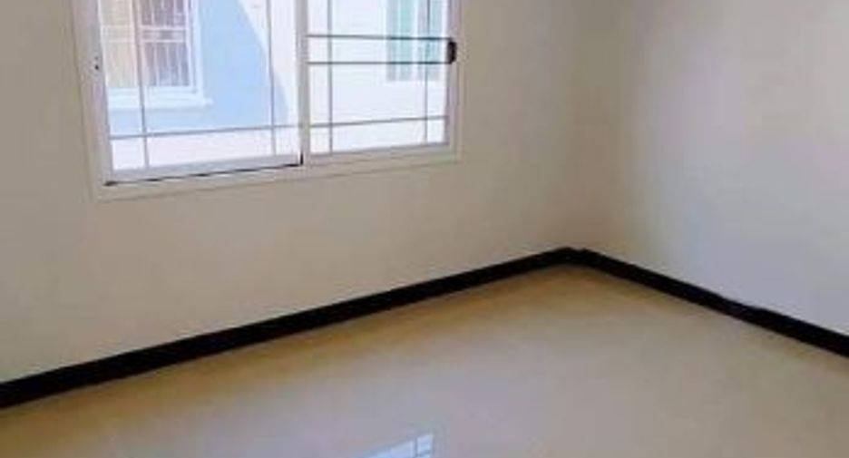 Casa adosada en venta de 2 habitaciones en Bang Bua Thong, Nonthaburi