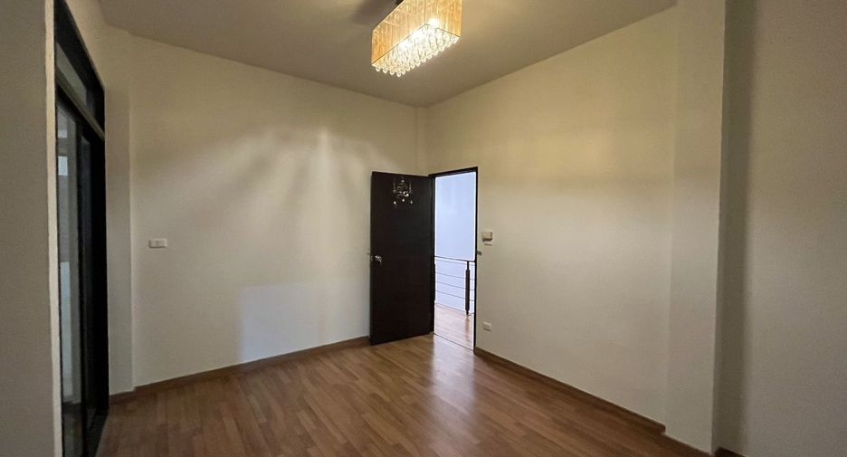 For sale 3 bedrooms house in Bang Kruai, Nonthaburi