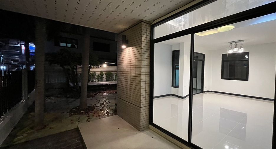For sale 3 bedrooms house in Bang Kruai, Nonthaburi