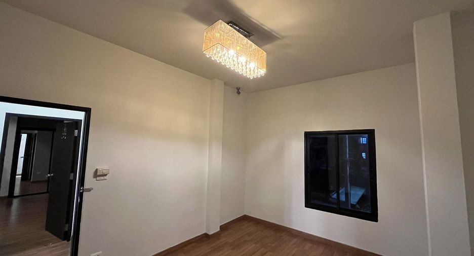For sale 3 bedrooms house in Bang Kruai, Nonthaburi