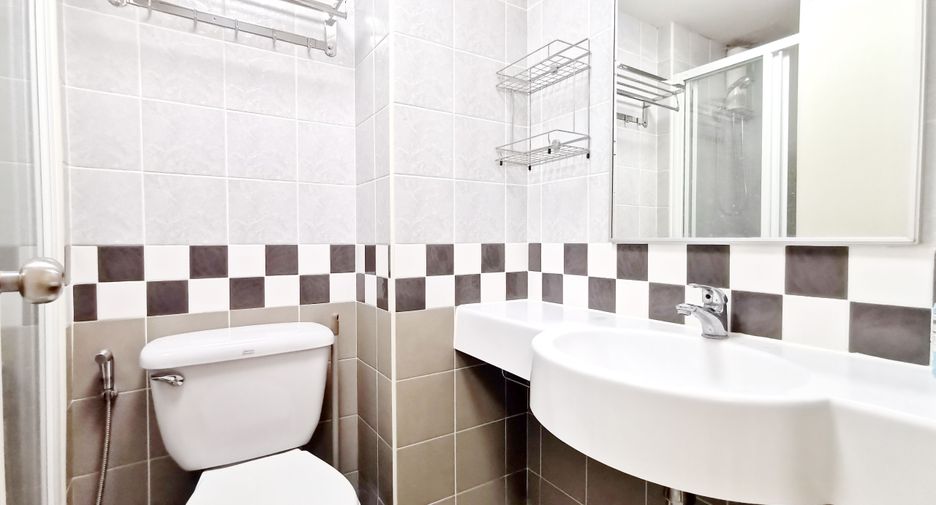 For sale 1 bed condo in Mueang Nonthaburi, Nonthaburi