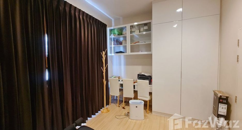 For sale 3 bedrooms townhouse in Mueang Nonthaburi, Nonthaburi