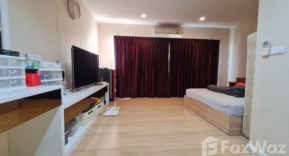 For sale 3 bedrooms townhouse in Mueang Nonthaburi, Nonthaburi