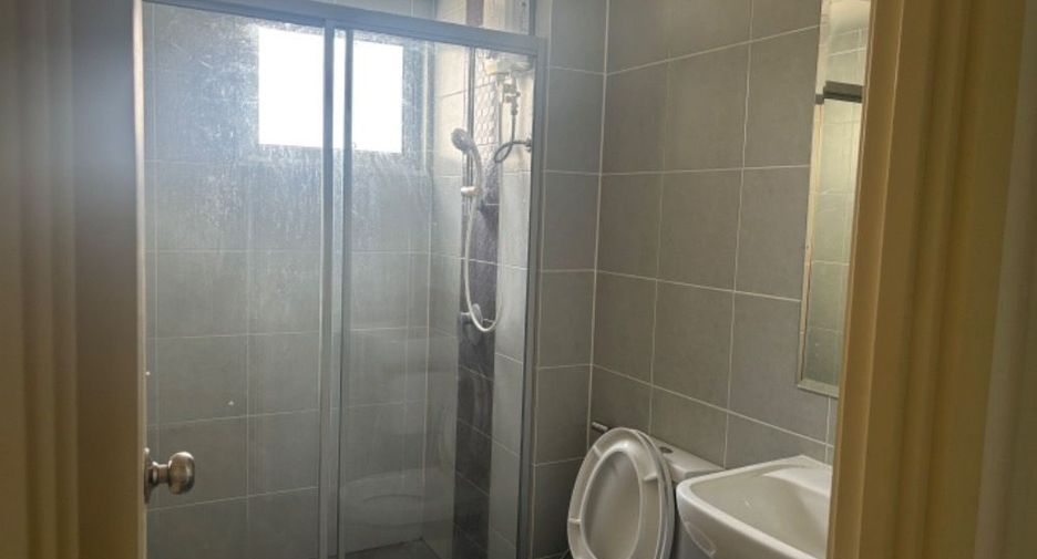 For sale studio condo in Mueang Nonthaburi, Nonthaburi