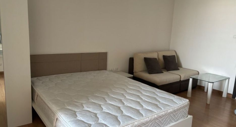 For sale studio condo in Mueang Nonthaburi, Nonthaburi