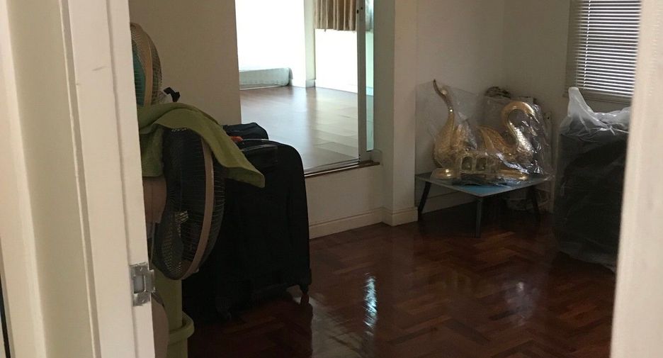 For sale 3 bedrooms house in Bang Bua Thong, Nonthaburi