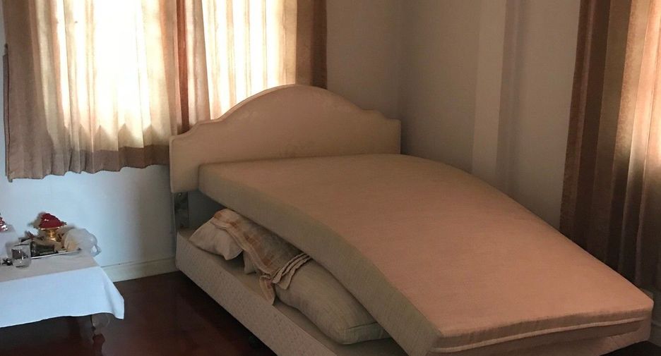 For sale 3 bedrooms house in Bang Bua Thong, Nonthaburi