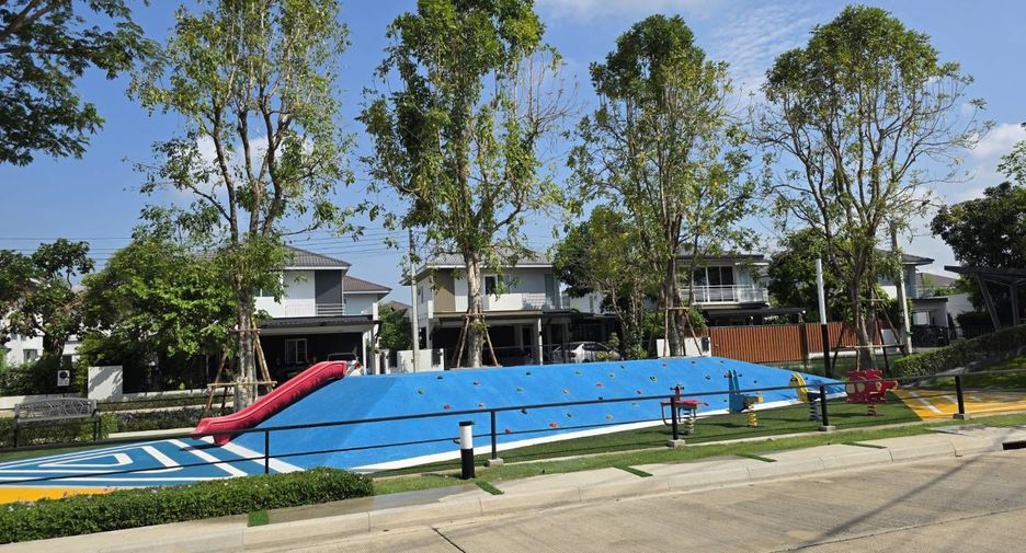 À vendre 3 chambres maison à Bang Yai, Nonthaburi
