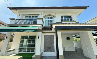 For sale 3 bedrooms house in Mueang Nonthaburi, Nonthaburi