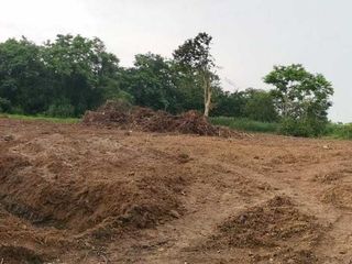 For sale land in Si Maha Phot, Prachin Buri