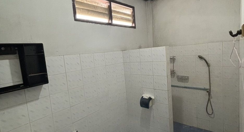 For sale 3 bedrooms townhouse in Mueang Nonthaburi, Nonthaburi