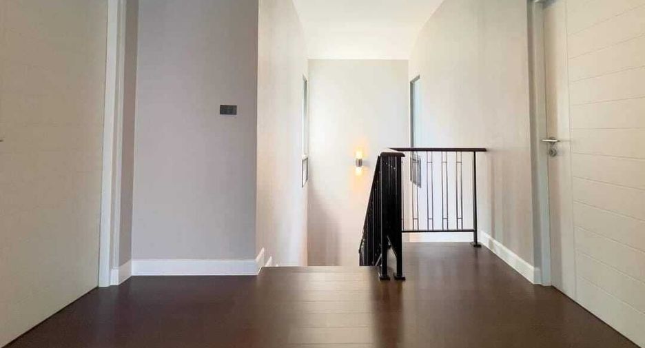 For sale 4 bedrooms house in Pak Kret, Nonthaburi