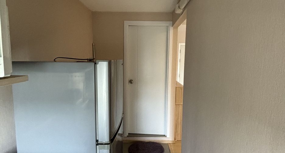 For sale 1 bed condo in Khlong Luang, Pathum Thani