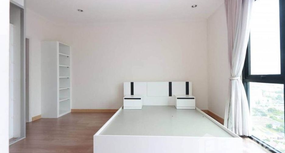 For sale 3 bedrooms condo in Pak Kret, Nonthaburi