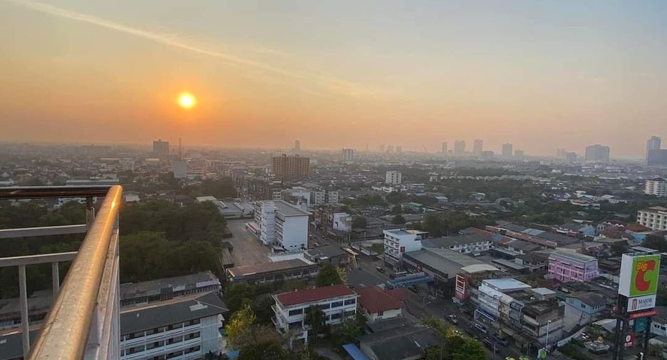 For sale 2 bedrooms condo in Mueang Nonthaburi, Nonthaburi